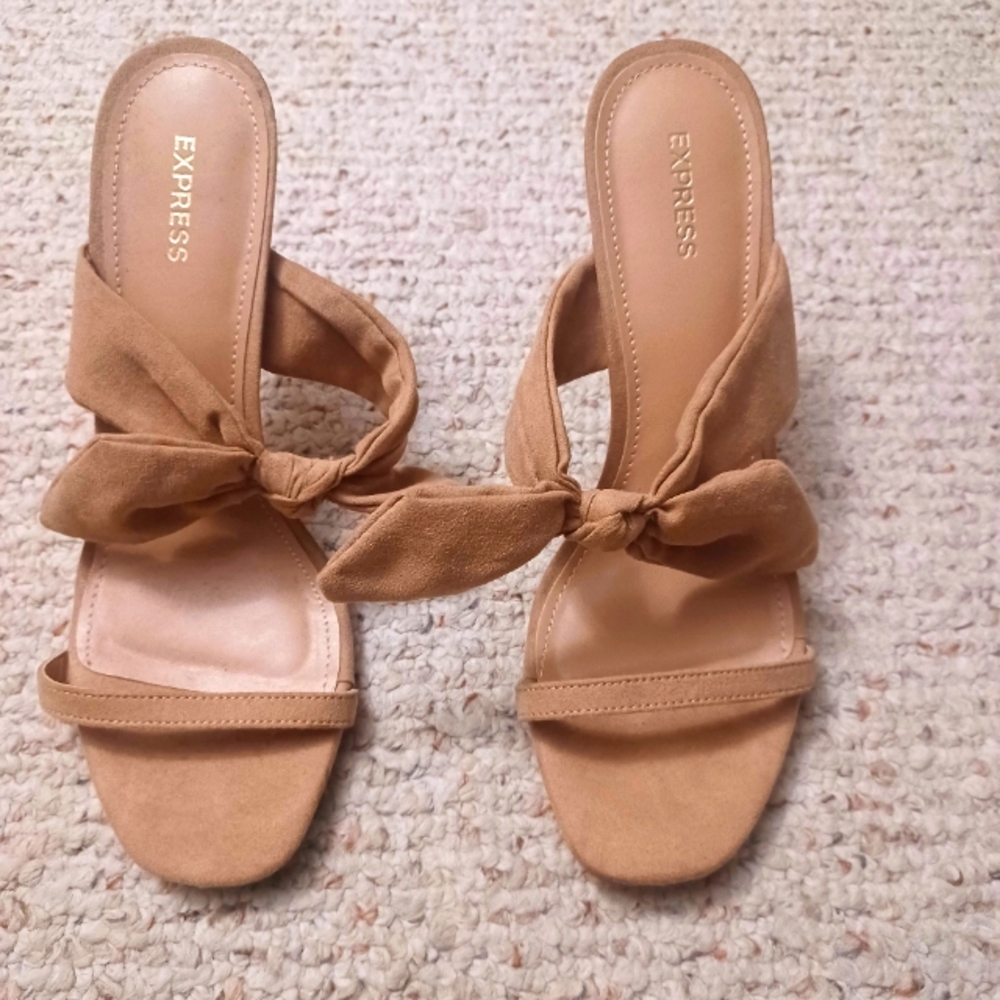 Express bow strap heels